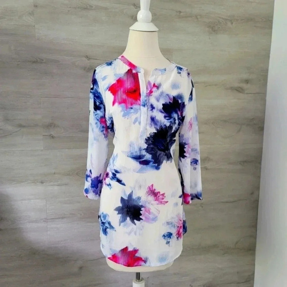 Ellen Tracy Woman's Blouse Popover White Blue Pink - Picture 1 of 12